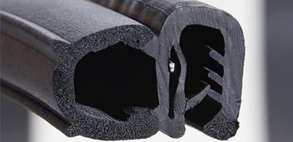 What are the advantages of different types of oil rubber seals?